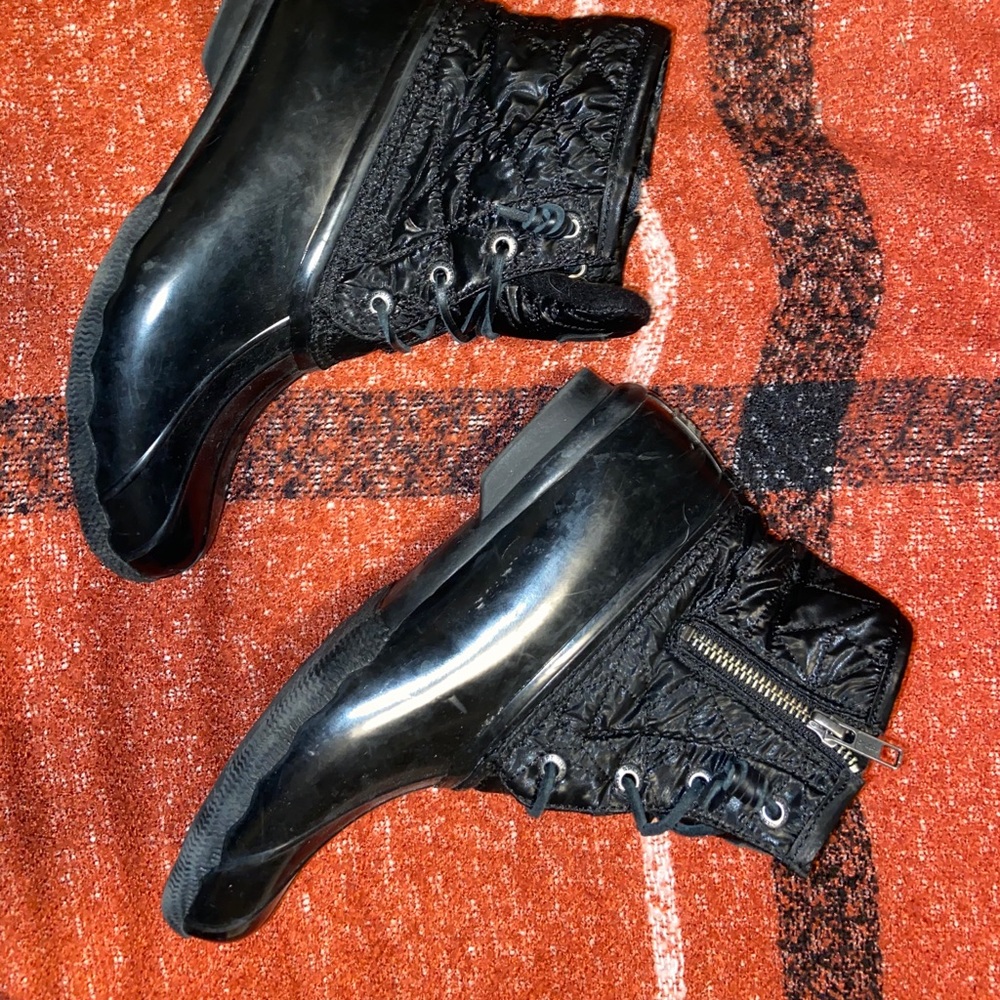 Sperry duck boots